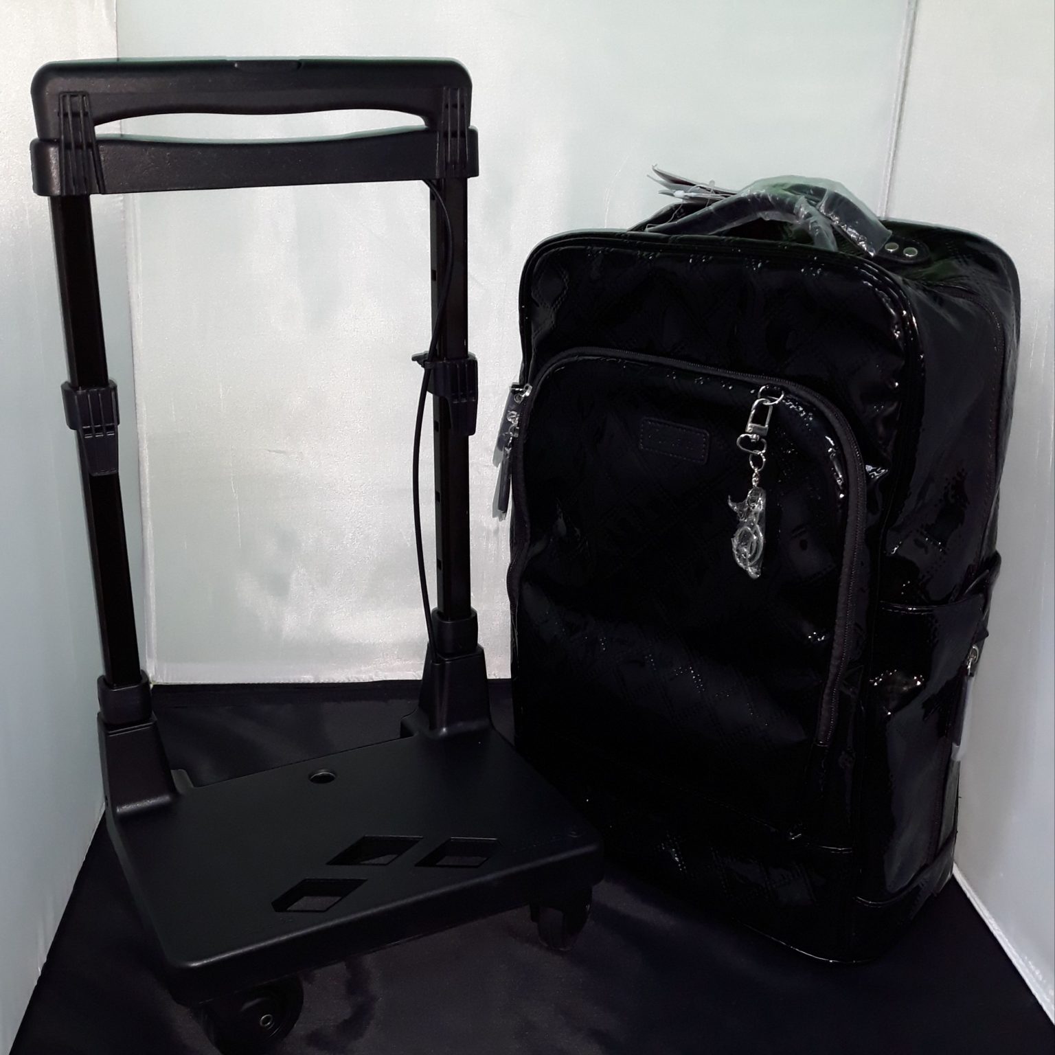 Swany Walking Bag Black D294900 33Dreamweaver